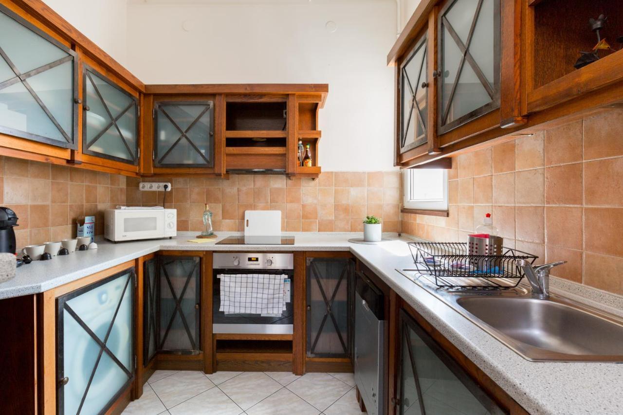 Budapesteasyflat Wesselenyi Luaran gambar